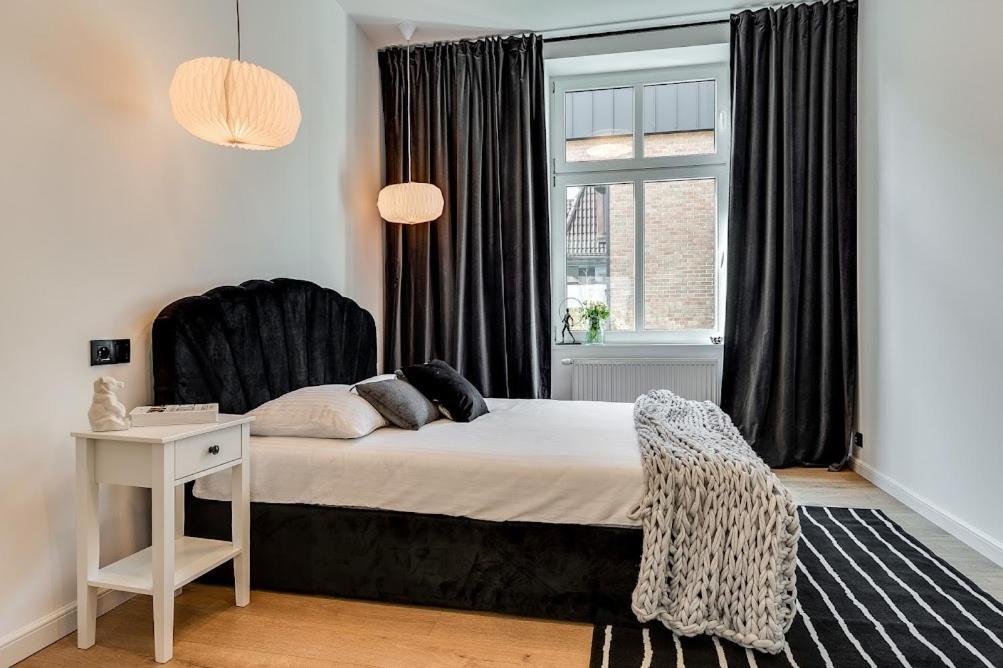 Jan III Sobieski - Luksusowy Apartament L Z Darmowym Prywatnym Parkingiem Гливице Экстерьер фото