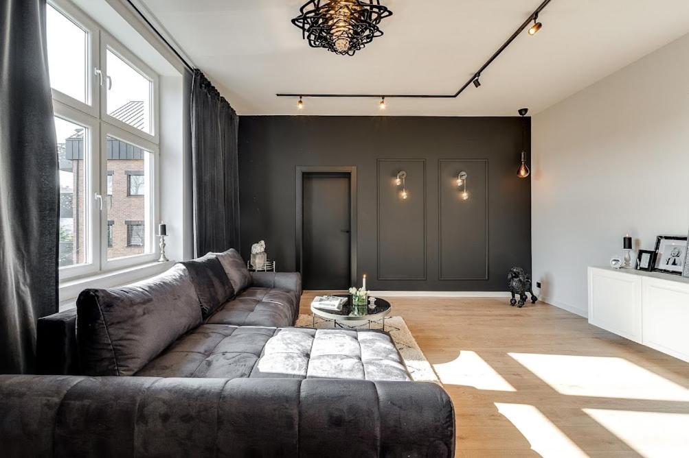 Jan III Sobieski - Luksusowy Apartament L Z Darmowym Prywatnym Parkingiem Гливице Экстерьер фото