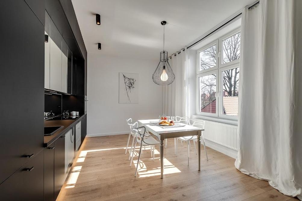Jan III Sobieski - Luksusowy Apartament L Z Darmowym Prywatnym Parkingiem Гливице Экстерьер фото