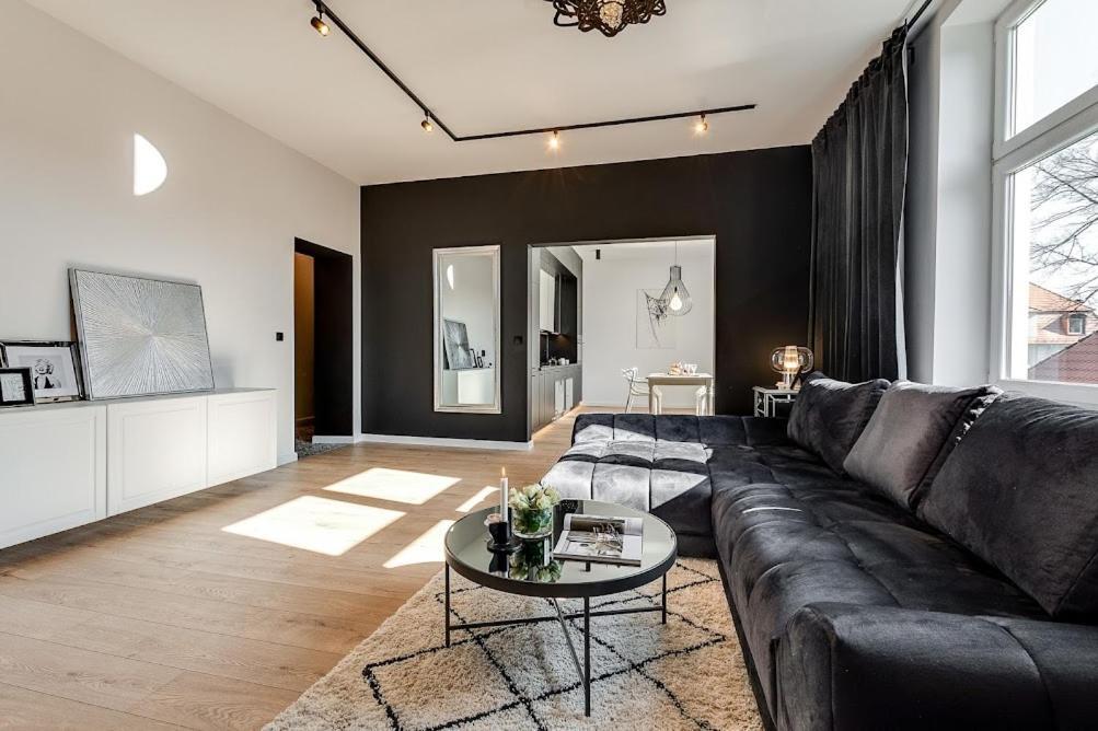 Jan III Sobieski - Luksusowy Apartament L Z Darmowym Prywatnym Parkingiem Гливице Экстерьер фото
